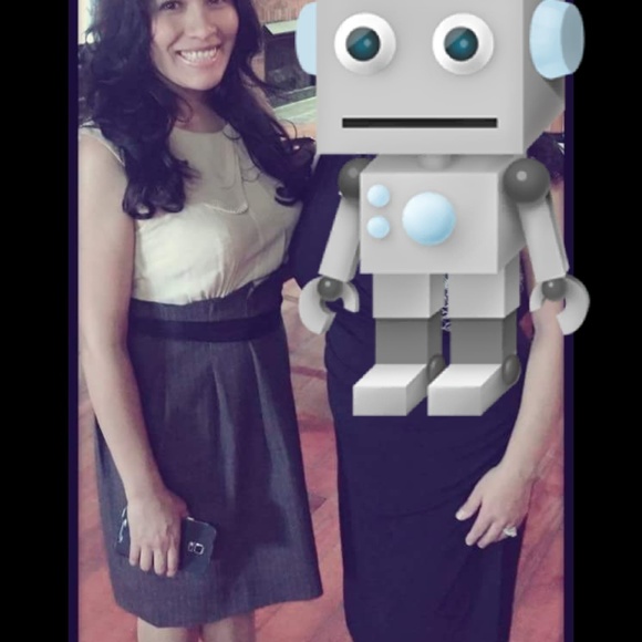 Creme and grayish BCBG dress - Picture 5 of 5